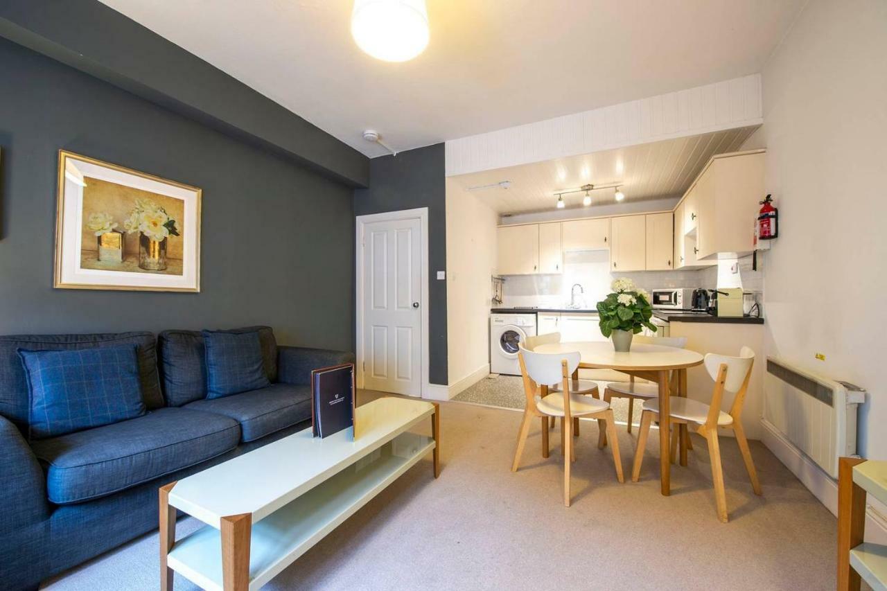 Joivy Charming Apt Close To City Centre Edinburgh Bagian luar foto